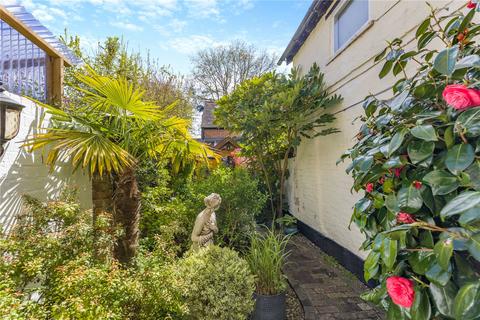 3 bedroom cottage for sale, 6 Bell Lane, Ludlow, Shropshire