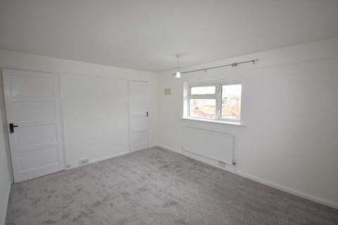 3 bedroom terraced house to rent, Bellfield Close, Brightlingsea, CO7