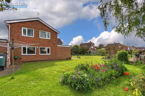 3 bedroom detached house for sale, Chase Close, Arlesey, SG15 6UU