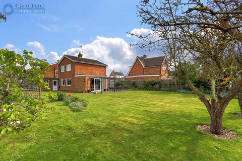 3 bedroom detached house for sale, Chase Close, Arlesey, SG15 6UU