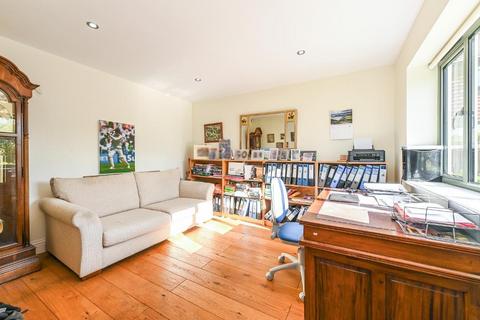 45 Coombe Drove, Bramber, Steyning, BN44 3PW