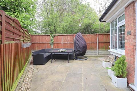 11 Kelling Close, Luton, LU2 7ET