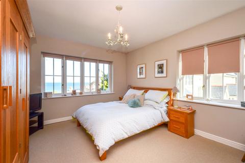1 Bryn Coed, Penmaenmawr, LL34 6YJ