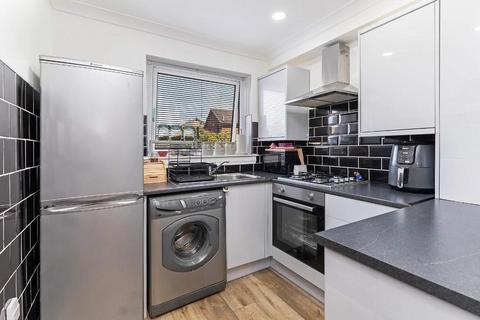 1 bedroom flat for sale, Lochview Crescent, Hogganfield, G33 1QW