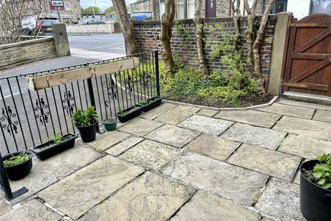 1 South View, Scholes, Cleckheaton, BD19 6LT