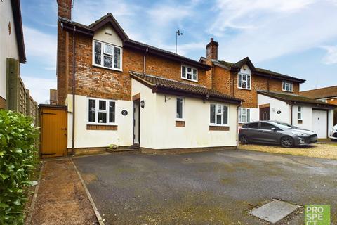 4 bedroom detached house for sale, Horatio Avenue, Warfield, Bracknell, Berkshire, RG42