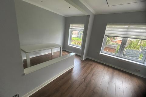 2 bedroom flat to rent, Kingsbridge Drive, Rutherglen, Glasgow, G73