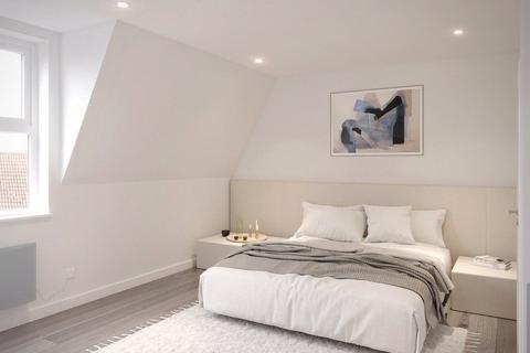 2 bedroom apartment to rent, Portland Road, London, SE25
