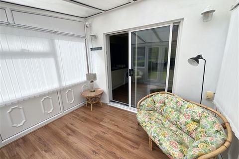 89 Lound Road, Sheffield, S9 4BH