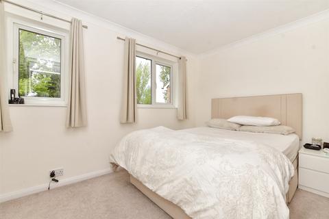 3 bedroom detached house for sale, Claydon Drive, Croydon, Surrey