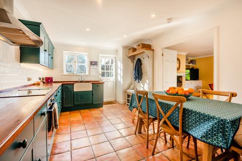 undefined, Church Hill, Kingsnorth, Kent