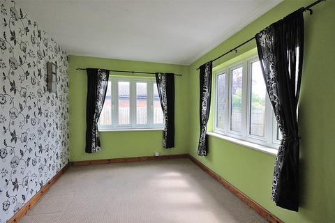 3 bedroom detached house for sale, Keysoe Road, Thurleigh, Bedford, Bedfordshire, MK44