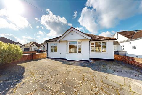 4 bedroom bungalow for sale, Bedford Gardens, Hornchurch, Essex, RM12