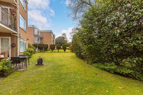 2 bedroom flat for sale, Portarlington Road, Bournemouth BH4
