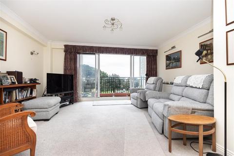 2 bedroom flat for sale, Manor Road, Bournemouth BH1