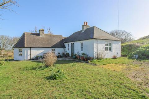 2 bedroom cottage for sale, The Gate lodge, Hempriggs, By Wick