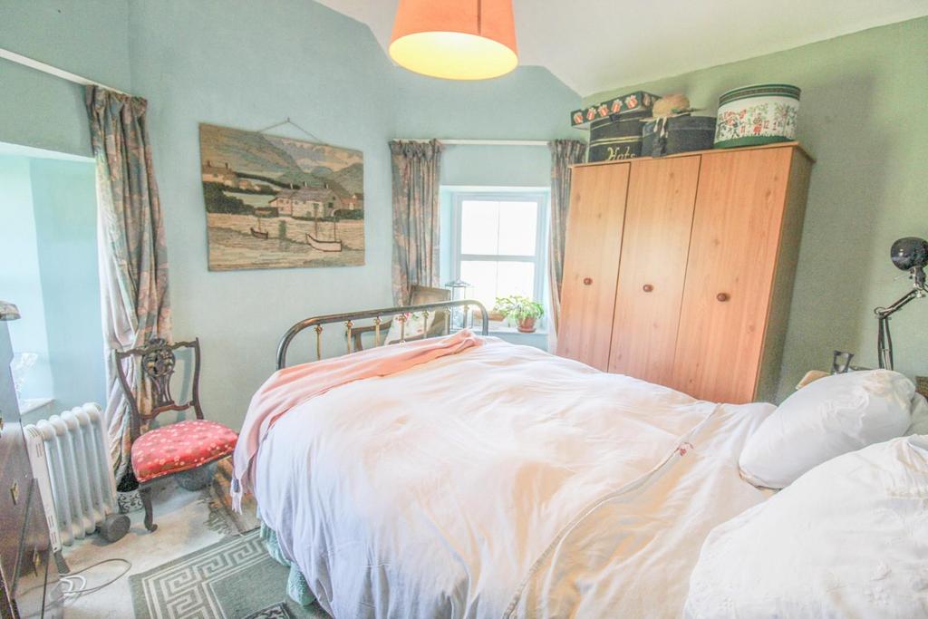 BEDROOM ONE-2-2.jpg