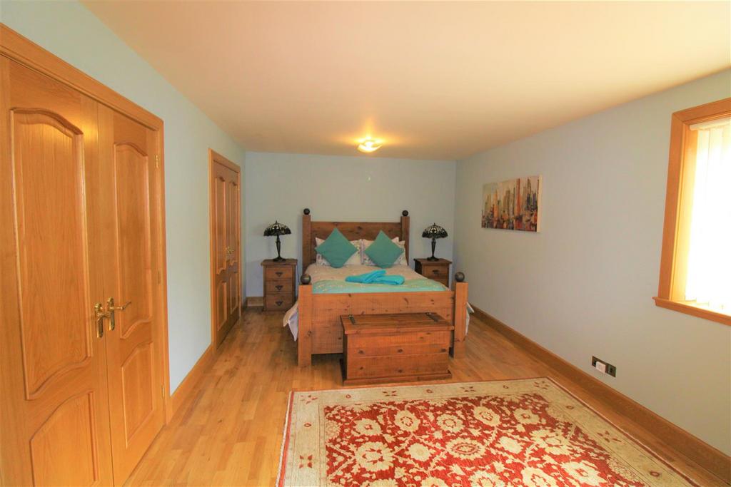Bedroom two.jpg