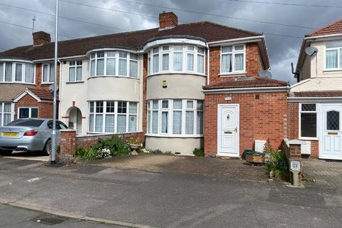 111 Berwick Avenue, Hayes, UB4 0NH