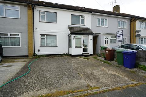 4 bedroom terraced house to rent, Foyle Drive, South Ockendon
