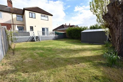 4 bedroom semi-detached house for sale, Willow Crescent, Leeds, West Yorkshire