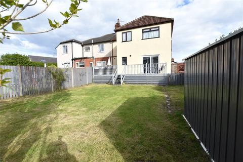 4 bedroom semi-detached house for sale, Willow Crescent, Leeds, West Yorkshire