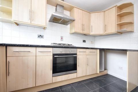2 bedroom apartment for sale, Ashton Court, Newmillerdam, Wakefield, West Yorkshire
