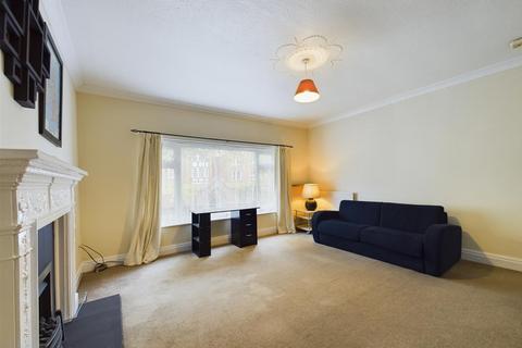 1 bedroom apartment for sale, 21 Royal Avenue, Scarborough YO11