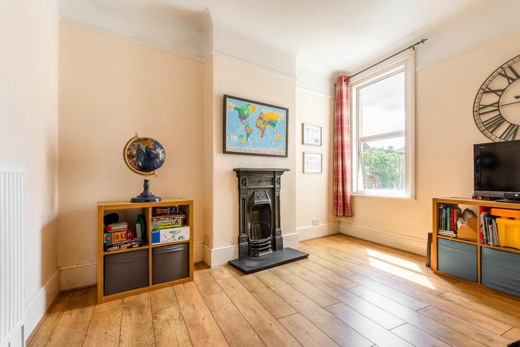 Ashington Villa-3.jpg