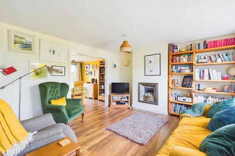 47 Darlton Drive, Arnold, Nottingham, NG5 7LX