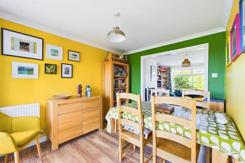 47 Darlton Drive, Arnold, Nottingham, NG5 7LX