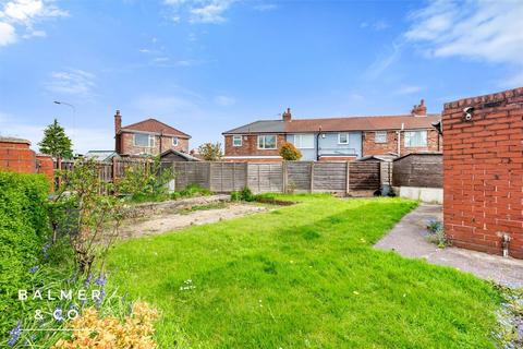 3 bedroom semi-detached house to rent, Coniston Avenue, Little Hulton M38