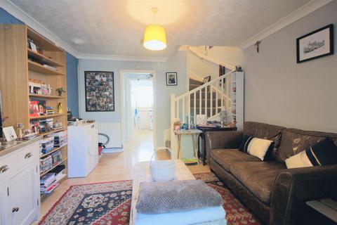2 bedroom house for sale, Ellen Walk, Aylesbury