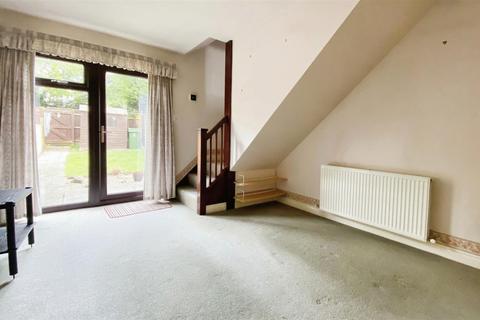 2 bedroom terraced house for sale, Wellington Close, Shrewsbury