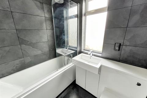 64 Gilbert Road, Kingswood, Bristol, BS15 1RH
