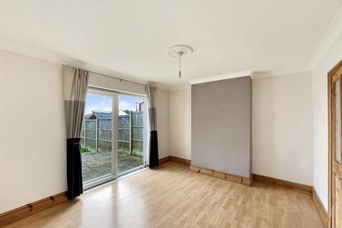 64 Gilbert Road, Kingswood, Bristol, BS15 1RH