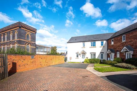 121 Chesterfield Road, Lichfield, WS14 0AA