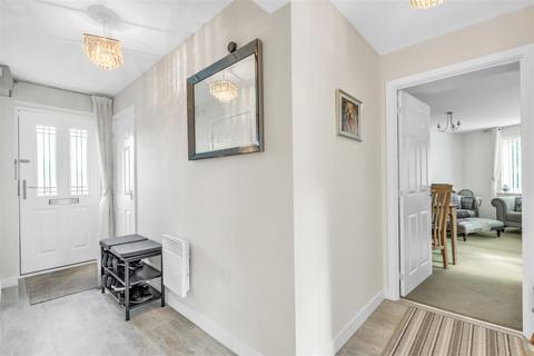 121 Chesterfield Road, Lichfield, WS14 0AA