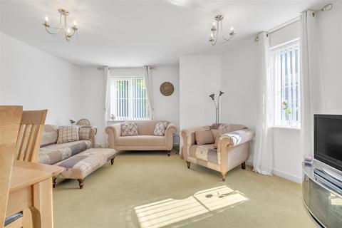 121 Chesterfield Road, Lichfield, WS14 0AA