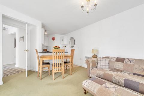 121 Chesterfield Road, Lichfield, WS14 0AA