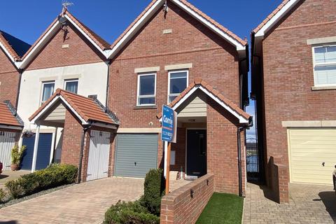 3 bedroom house for sale, Plover Gardens, Walney, Barrow-In-Furness