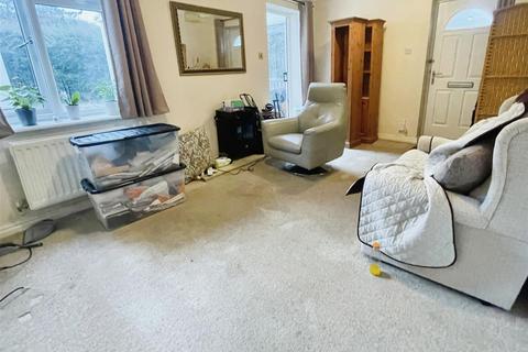 2 bedroom terraced house for sale, Mallory Drive, Warwick