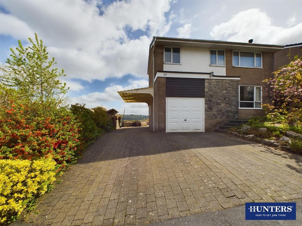 Vicarage Drive, Kendal, Cumbria, LA9 5BS 4 bed detached house for sale