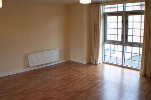 2 bedroom flat to rent, Caxton Court, Burton On Trent DE14