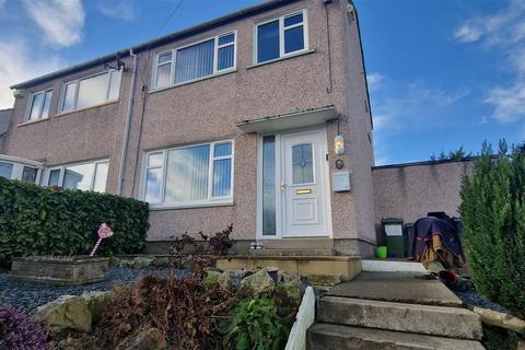 3 bedroom semi-detached house to rent, Fell View, Workington CA14