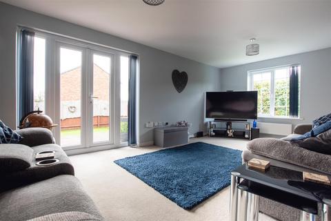 4 bedroom detached house for sale, Austin Rise, Burton Latimer, Kettering