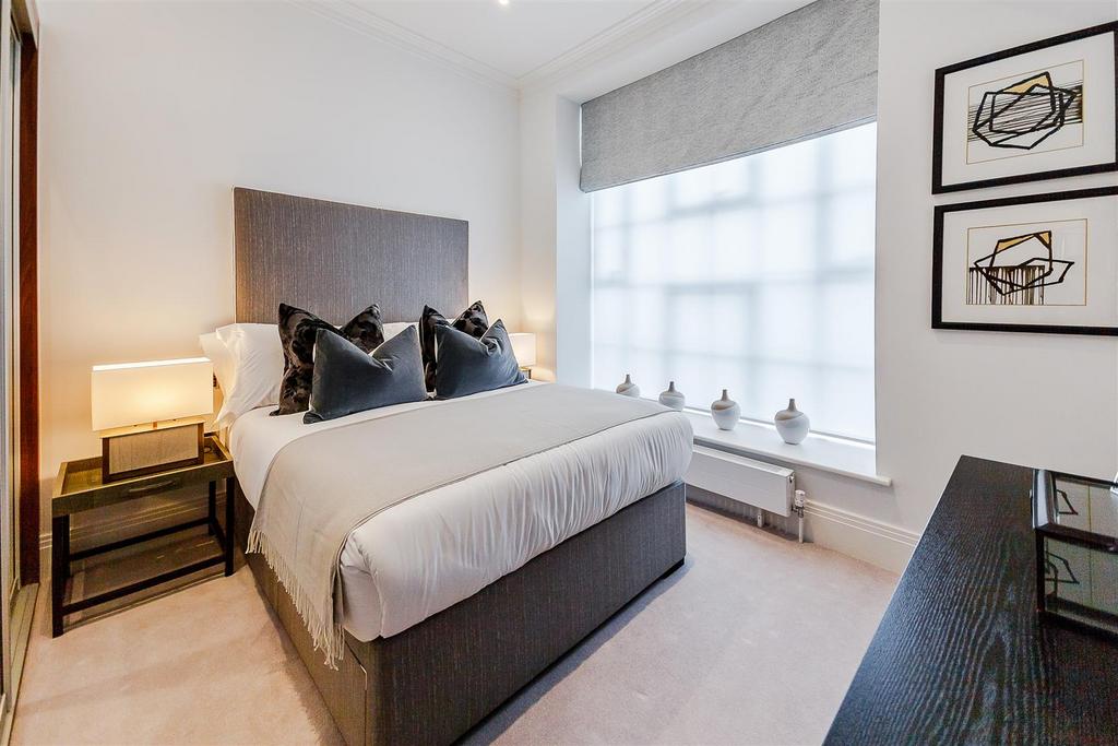 8316097-interior47.jpg