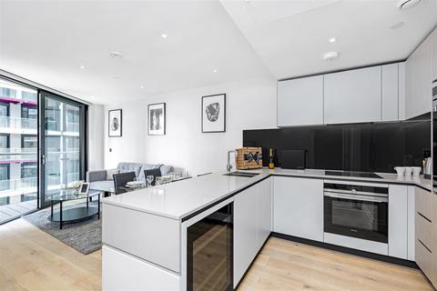 2 bedroom flat to rent, 4 Riverlight Quay, Nine Elms, SW11