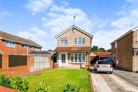 3 bedroom detached house for sale, Maplewood Avenue, Hull