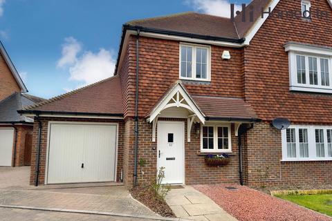 2 bedroom semi-detached house for sale, Sycamore Rise, Barns Green, Horsham